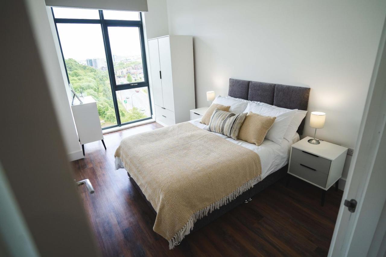 Modern 2-Beds - City Centre - Free Wi-Fi - New - Sheffield Bagian luar foto