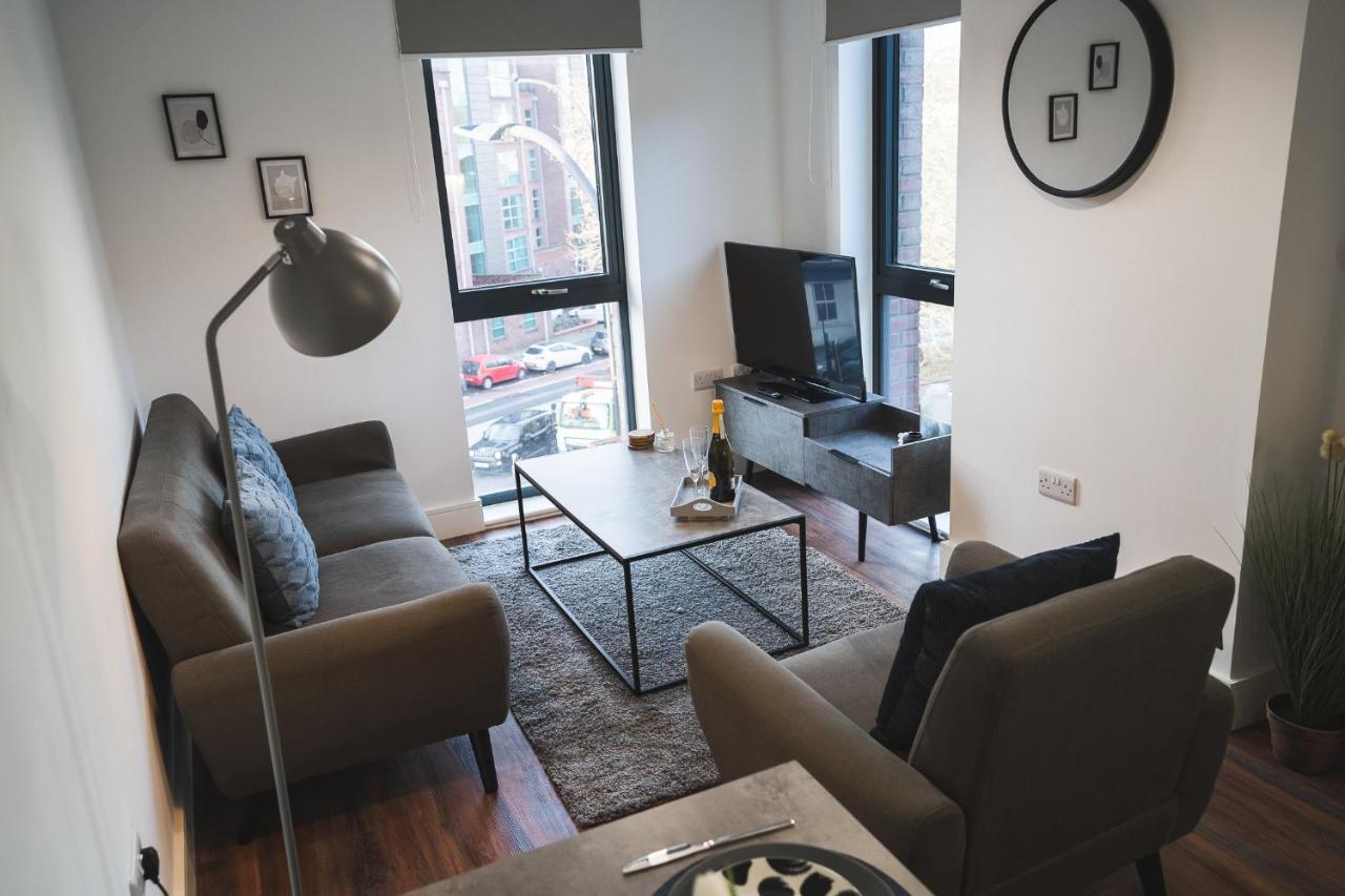 Modern 2-Beds - City Centre - Free Wi-Fi - New - Sheffield Bagian luar foto